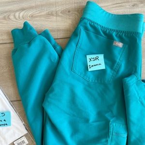 Figs teal XS Zamora jogger scrub pant